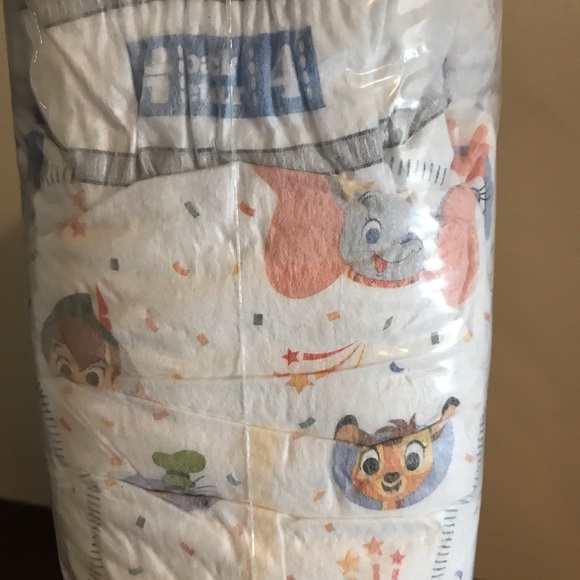 Huggies Plus Diapers Size 4 Huggies little mover plus - Picture 3 of 6